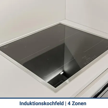 Apartment 1-2 Personen - Parkplatz - Fahrradgarage - Zentrum - Kueche - Balkon - Wlan - Klima *