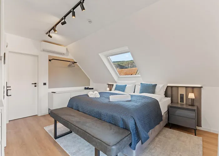 1-2 Personen - Parkplatz - Fahrradgarage - Zentrum - Kueche - Balkon - Wlan - Klima * Sankt Martin