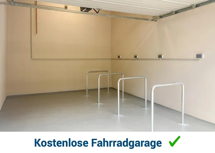 1-2 Personen - Parkplatz - Fahrradgarage - Zentrum - Kueche - Balkon - Wlan - Klima Apartamento